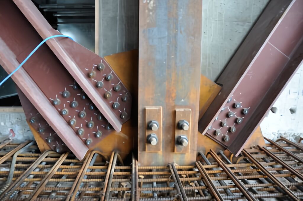 اتصال پیچی سازه